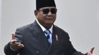 Presiden Prabowo Subianto memberikan keterangan saat memimpin Sidang Kabinet Paripurna di Istana Merdeka
