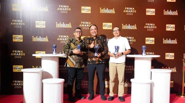 Perwakilan bank bjb menerima lima penghargaan dalam ajang PRIMA Awards 2026