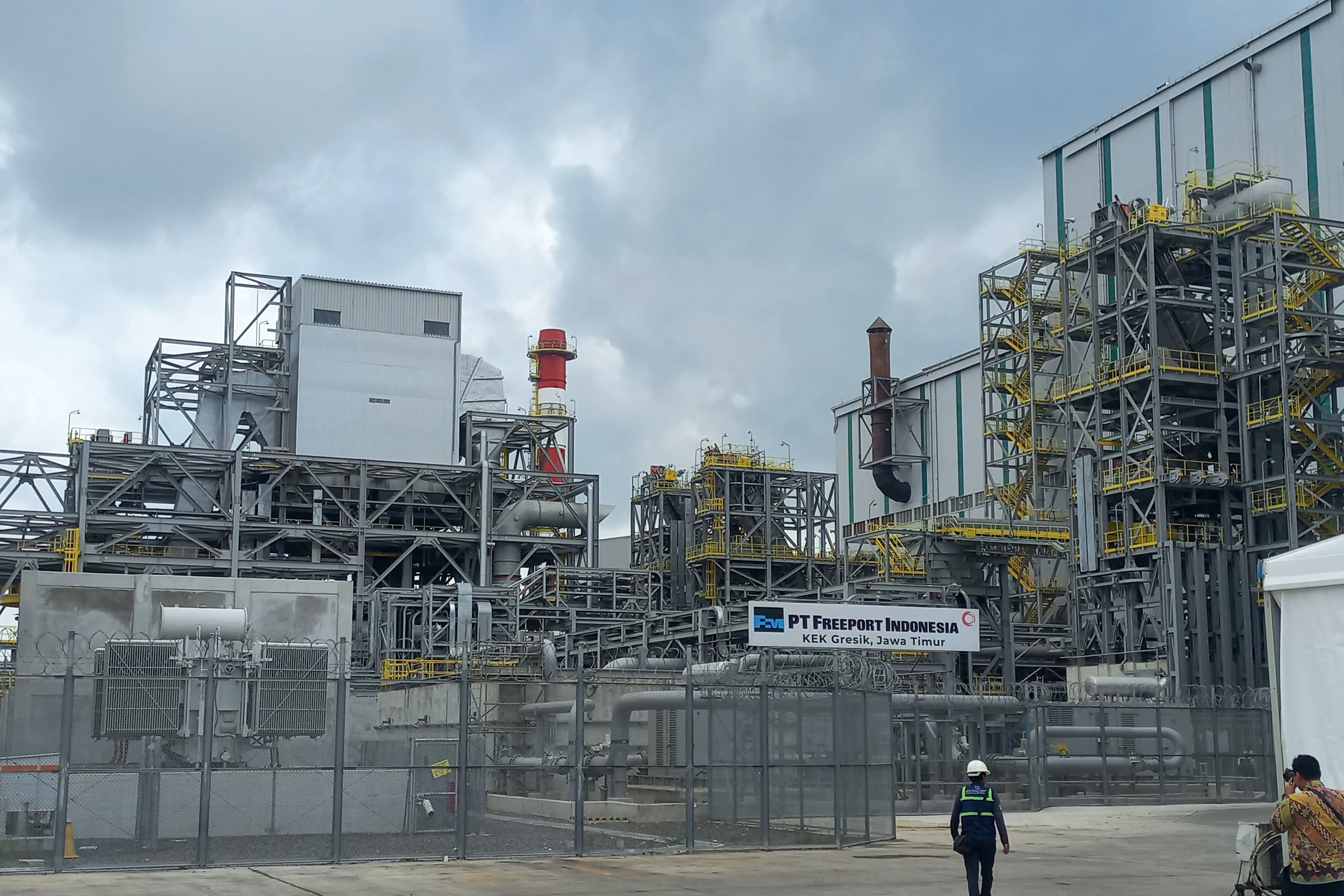 Aktivitas penambangan di lokasi operasional PT Freeport Indonesia di Grasberg, Papua Tengah.