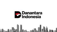 Gedung Bursa Efek Indonesia di Jakarta dengan latar belakang area perkantoran