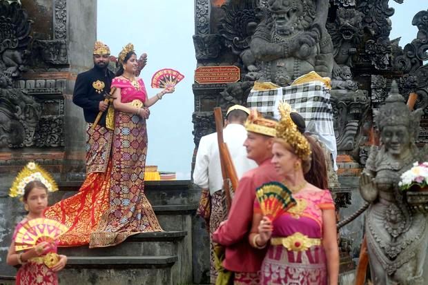 Grafik pertumbuhan ekonomi wilayah Bali dan Nusa Tenggara yang mencapai 6,10 persen