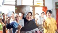 Menteri UMKM Maman Abdurrahman saat memberikan keterangan terkait kebijakan suku bunga PNM Mekaar