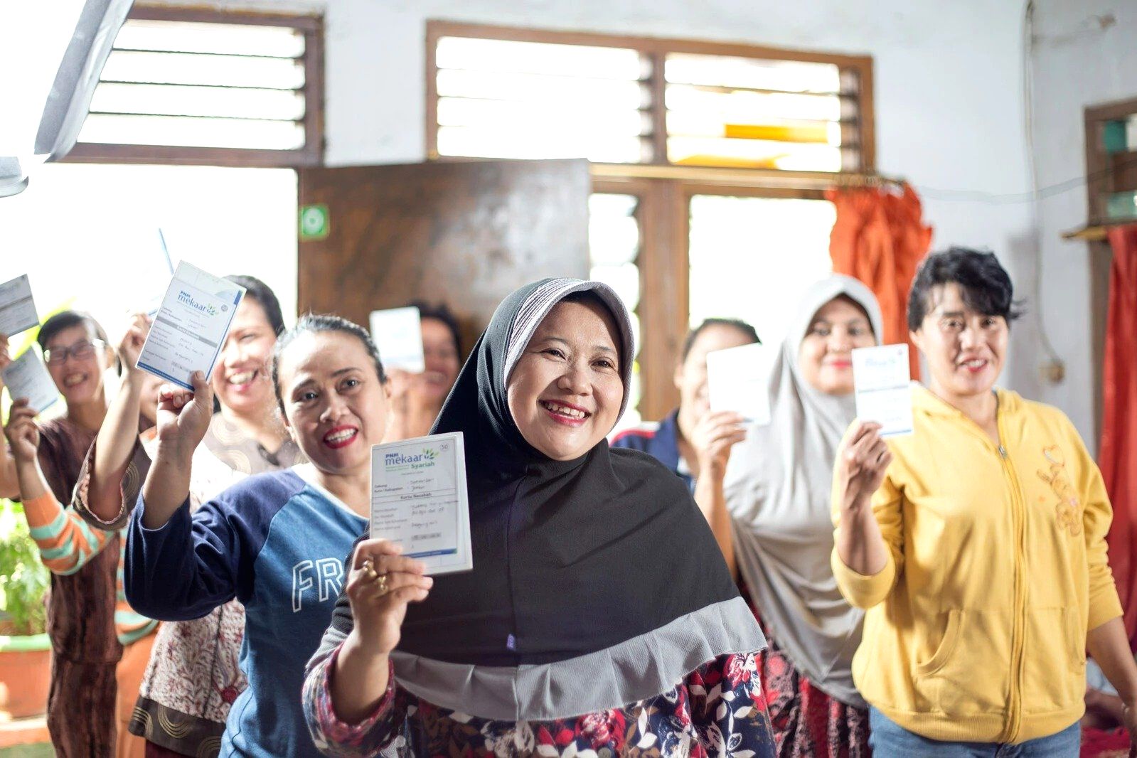 Menteri UMKM Maman Abdurrahman saat memberikan keterangan terkait kebijakan suku bunga PNM Mekaar