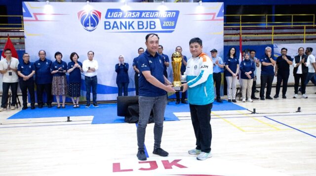 Perwakilan bank bjb dalam seremoni pembukaan Liga Jasa Keuangan 2026 di Jakarta