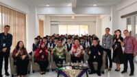 Foto 1 - Dorong Generasi Muda Lebih Cerdas Finansial, Danamon Gelar Literasi Keuangan dan Revitalisasi Perpustakaan di Jambi